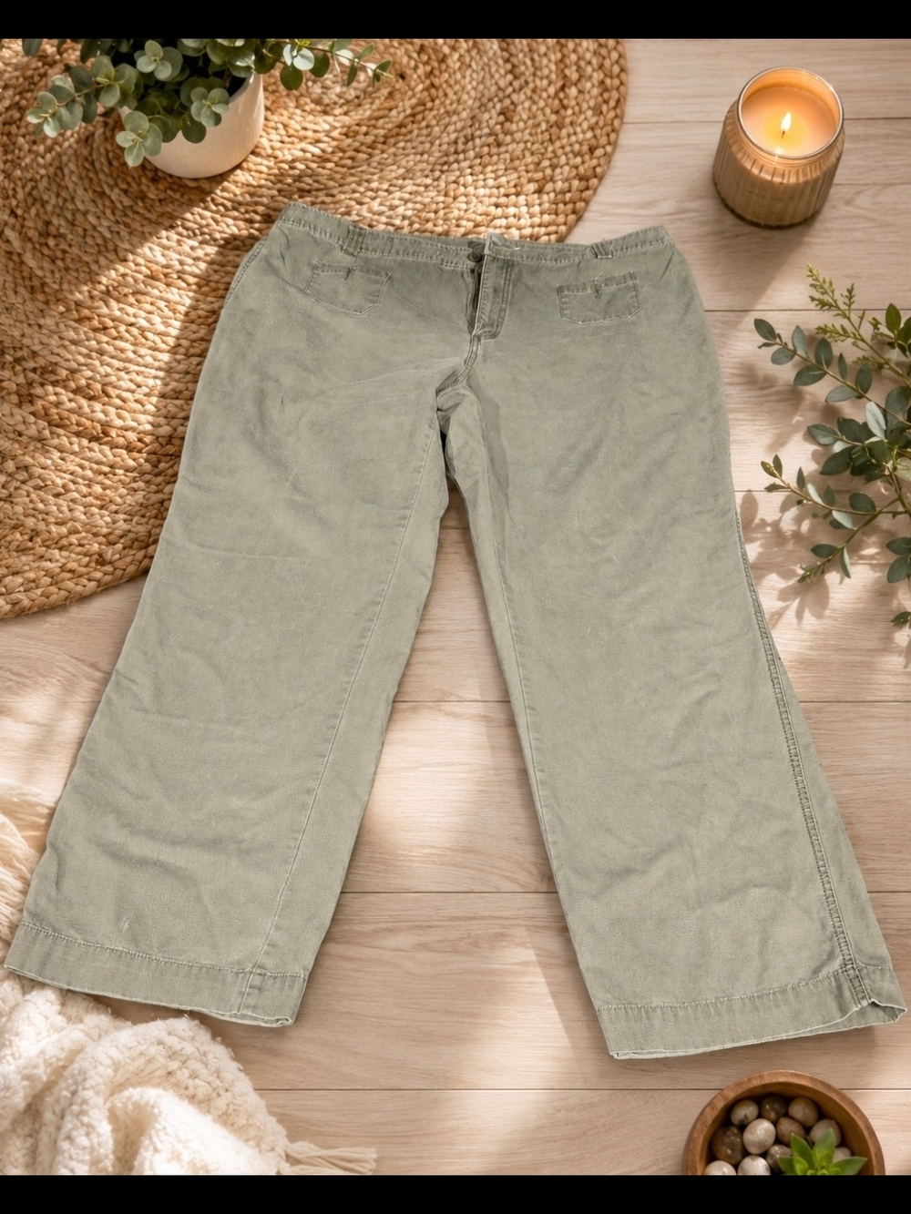 Venezia Wide-Leg Cropped Jeans in Light Olive